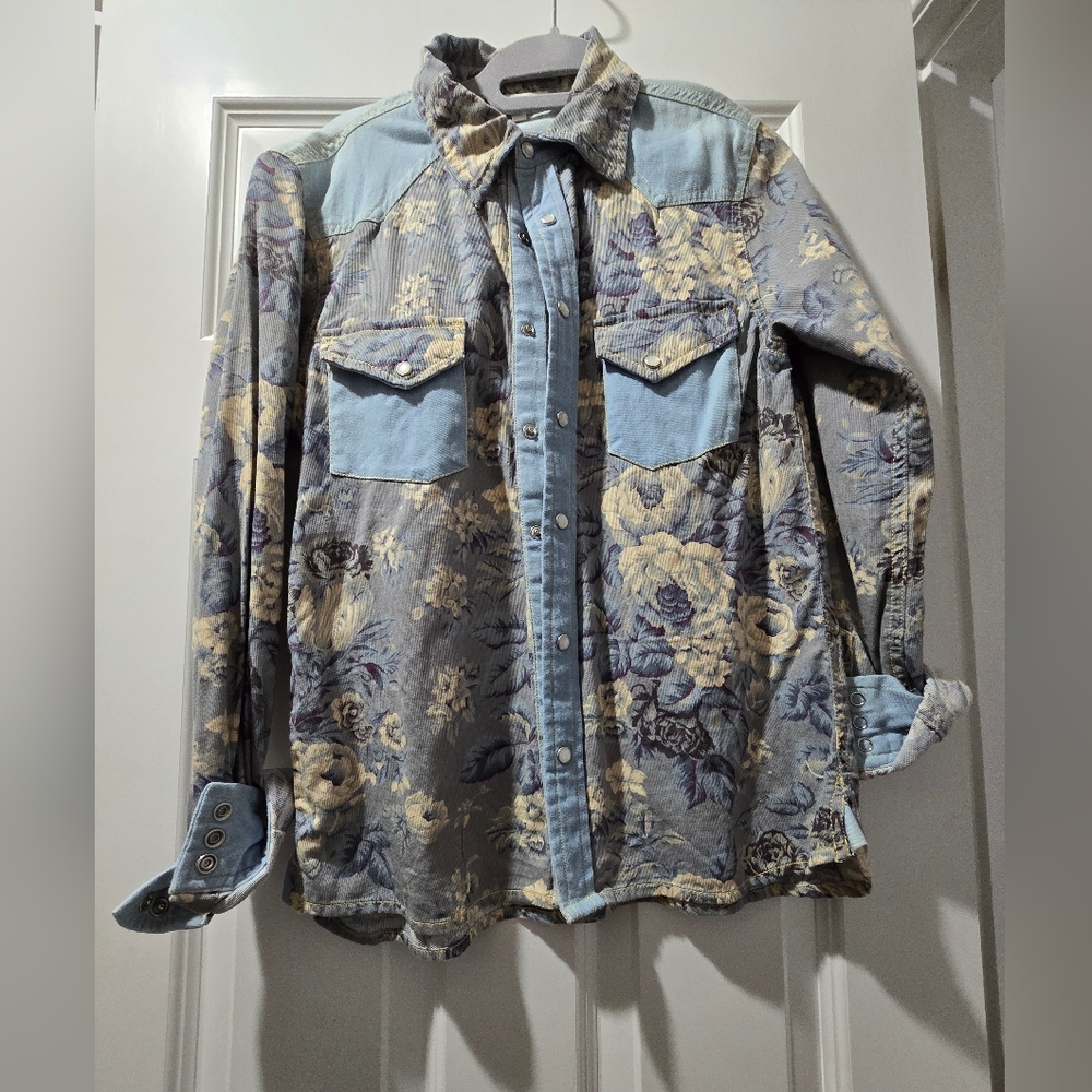 Love The Label For Anthropologie Floral Denim Button-Up Western Shirt